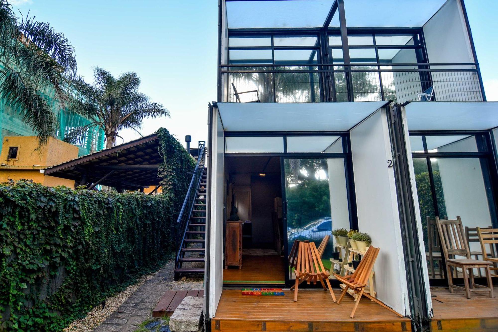 Holiday home Casa Container 300m Da Praia, Novo Campeche P2310