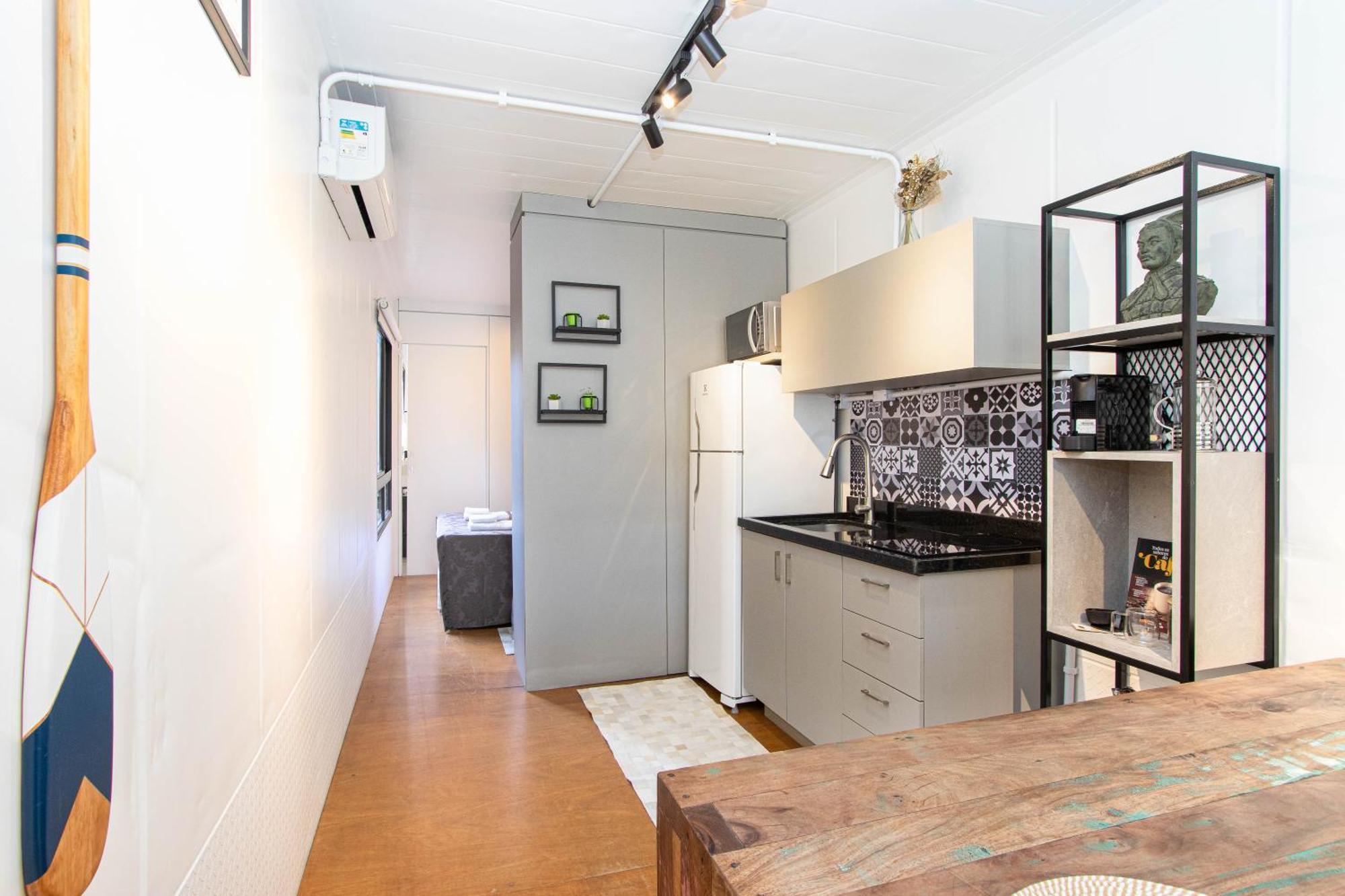 Casa Container 300m Da Praia, Novo Campeche P2310 Holiday home *